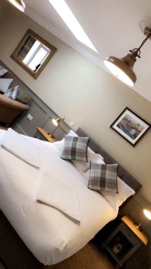 The Huntingdon Bed and Breakfast Ντάμφρις Εξωτερικό φωτογραφία