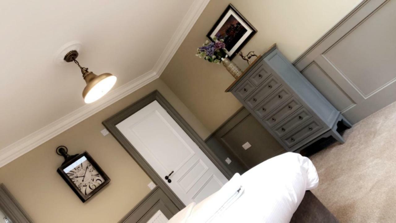 The Huntingdon Bed and Breakfast Ντάμφρις Εξωτερικό φωτογραφία